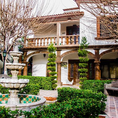 Hotel Suites El Paseo シウダー・フアレス エクステリア 写真